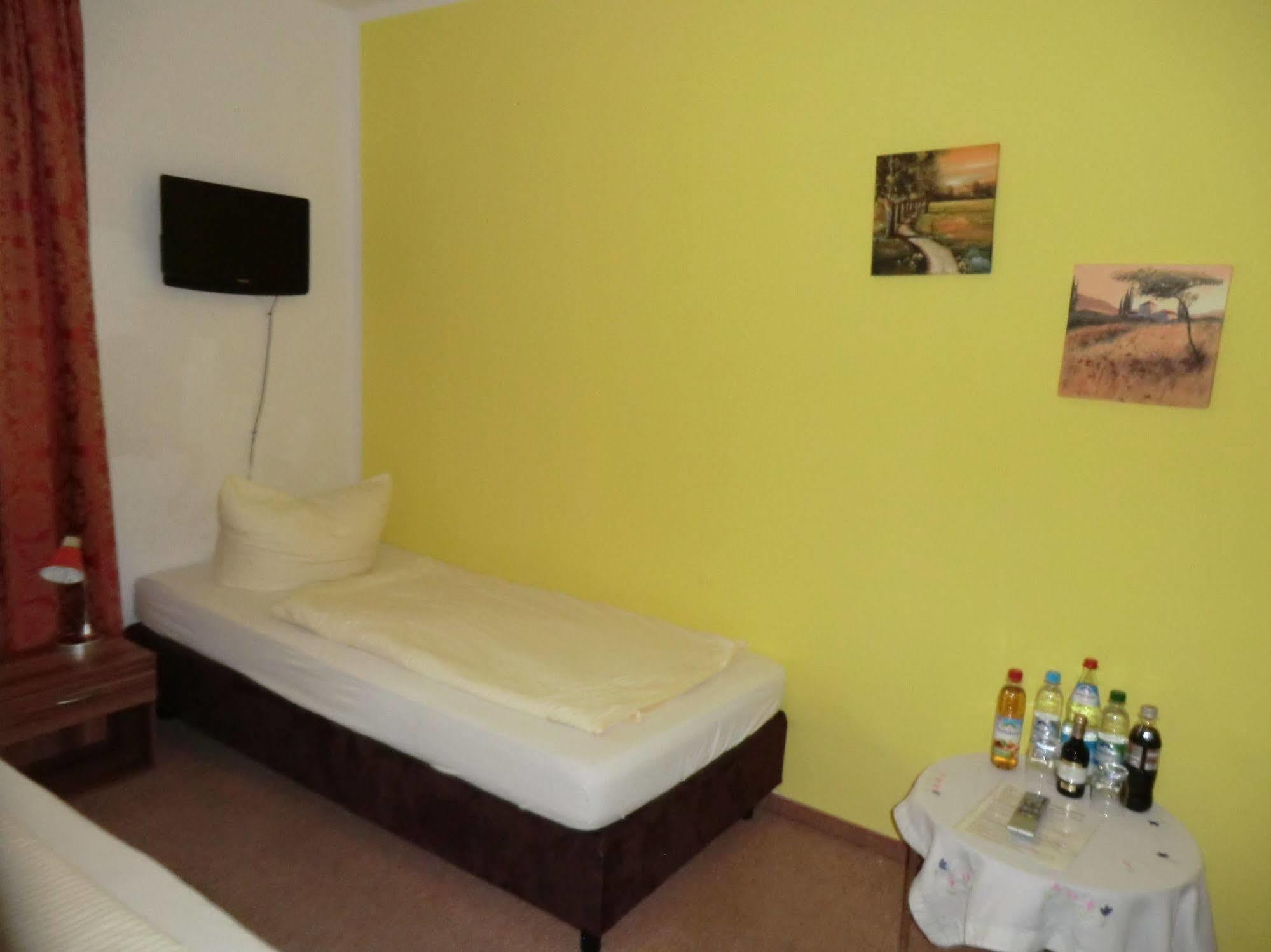 Hotel Pension Haydn München Buitenkant foto
